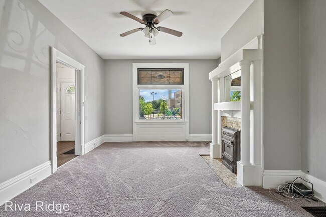 Foto del edificio - 4 br, 2 bath House - 812 Ernie Street