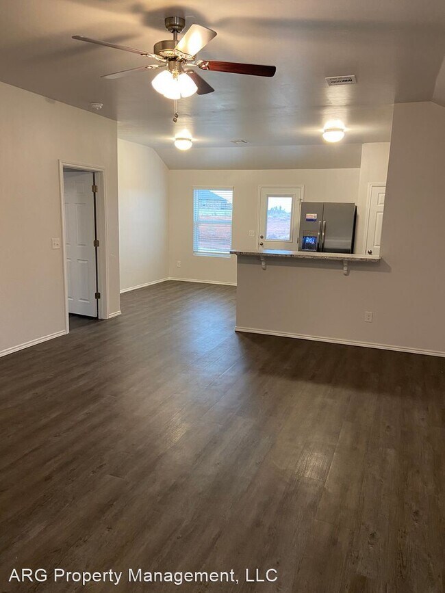 Building Photo - 3 br, 2 bath House - 5219 Mac Road