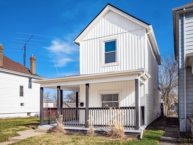 Foto del edificio - 522 Kelton Ave