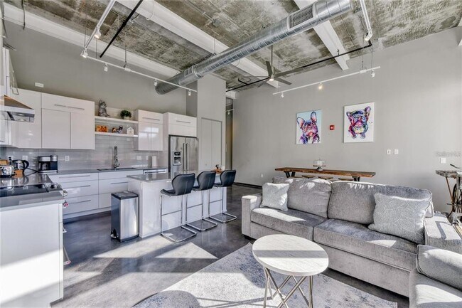 Foto del edificio - 302 SE Broadway St
