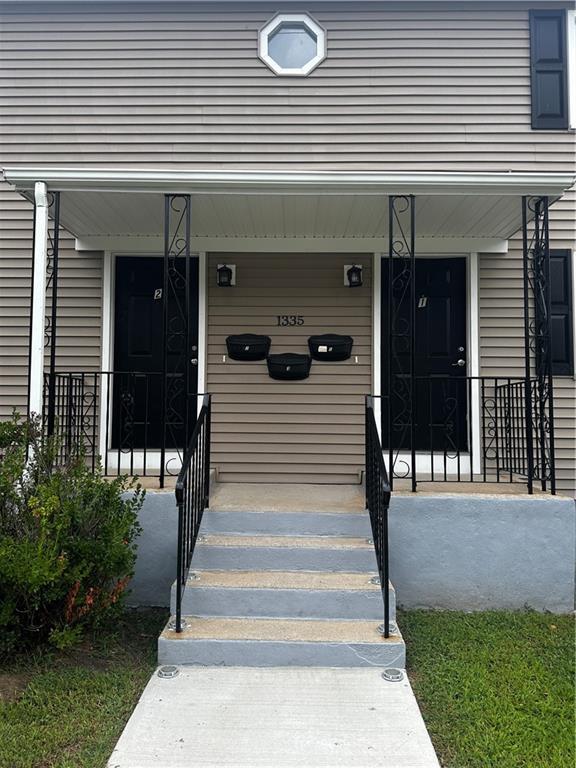 Foto del edificio - 1335 Douglas Ave
