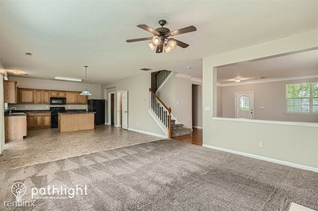 Building Photo - 3 br, 2.5 bath House - 55 Brookview Dr UNIT