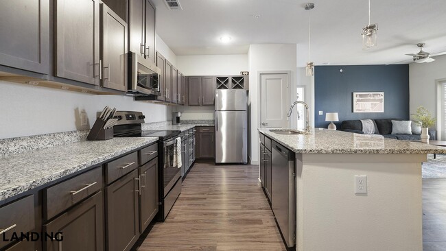 Foto del edificio - 2825 Main St