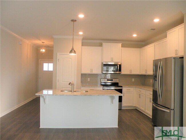 Building Photo - 247 Sonoma Dr