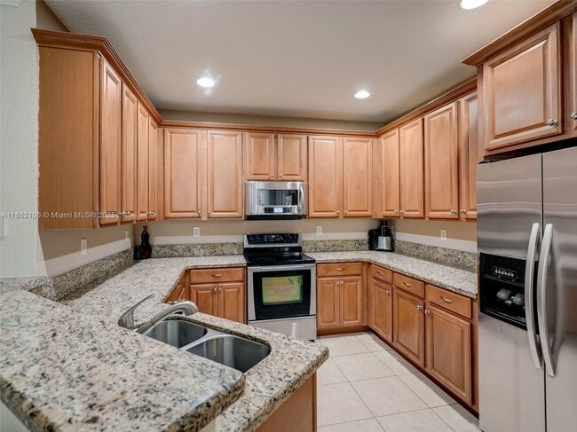 Building Photo - 14028 SW 274th Terrace