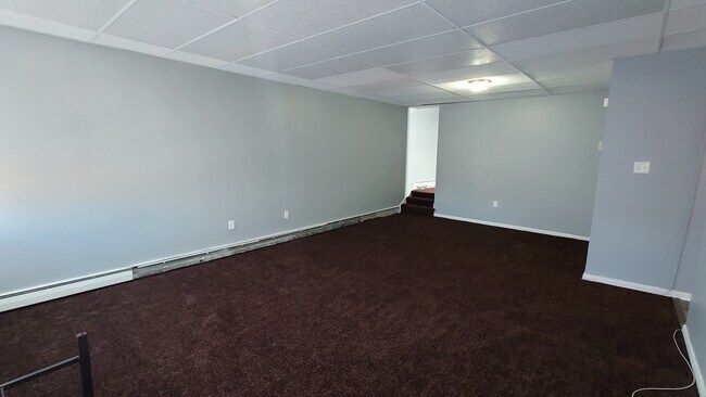 Building Photo - 18 S Forklanding Rd