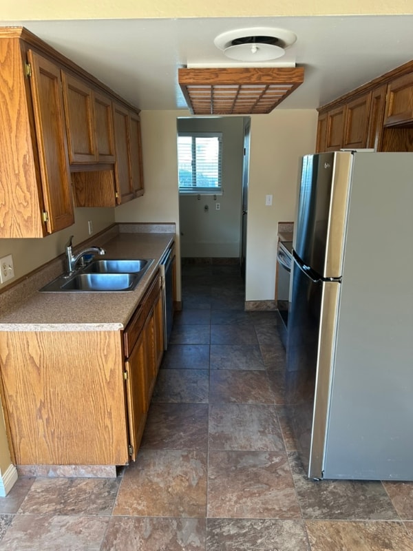 Building Photo - 4858 N Winery Cir