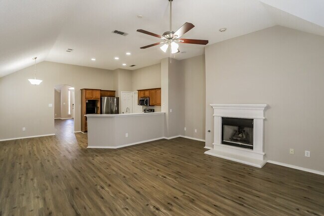 Foto del edificio - 7800 Park Run Rd