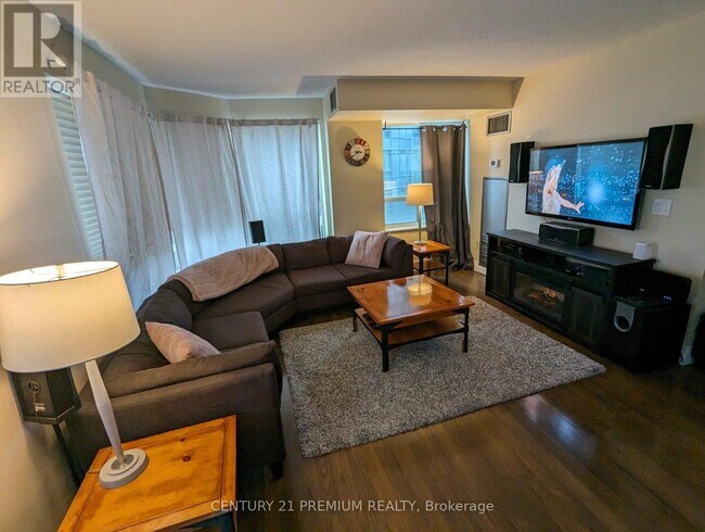 Photo du bâtiment - 335-1335 Webb Dr