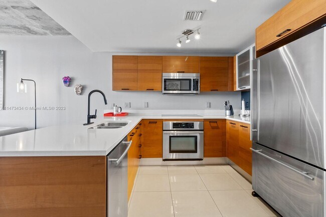 Foto del edificio - 3250 NE 1st Ave