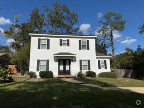 Building Photo - 710 Truett Dr