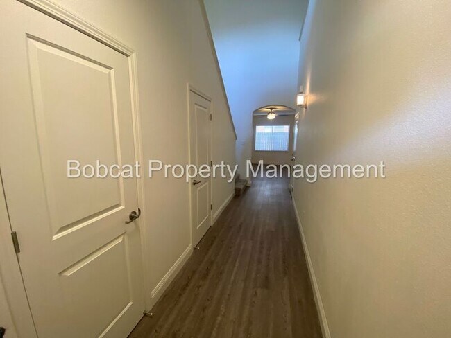 Foto del edificio - 1342 Campagni Ln