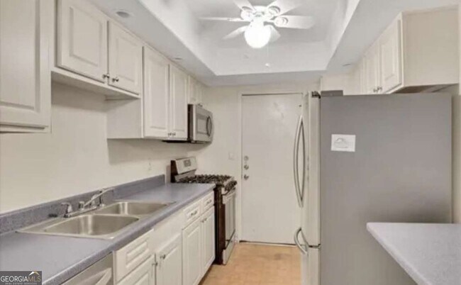 Foto del edificio - 6851 Roswell Rd