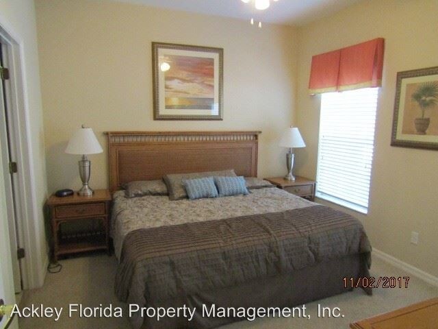 Foto del edificio - 4 br, 3 bath Apartment - 2432 Caravelle Cir