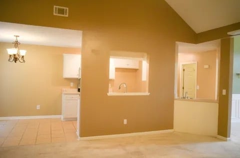 Foto del edificio - 118 Royal Pine Dr