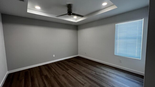 Foto del edificio - 4004 Jenna Ln