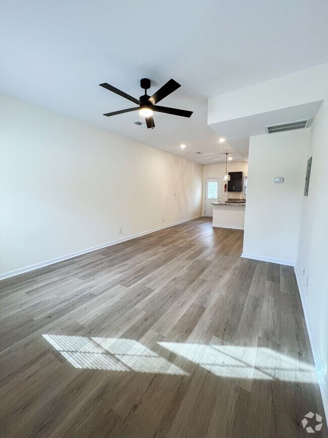 Building Photo - 309 Ranger Ln