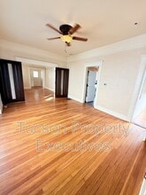 Building Photo - 340 S Scott Ave