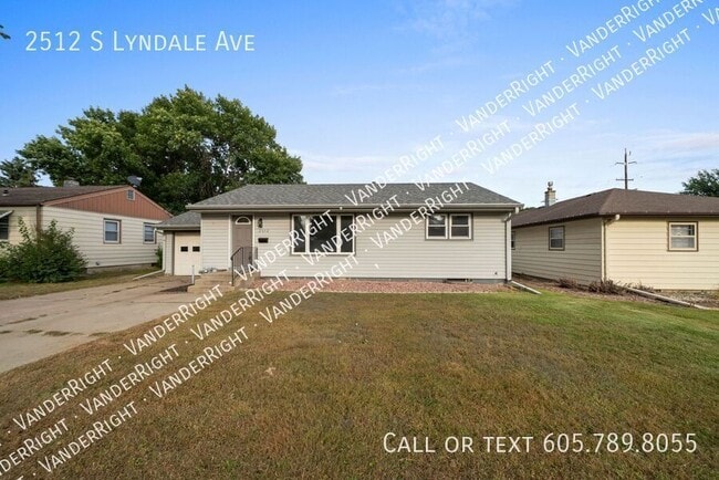 Foto del edificio - 2512 S Lyndale Ave