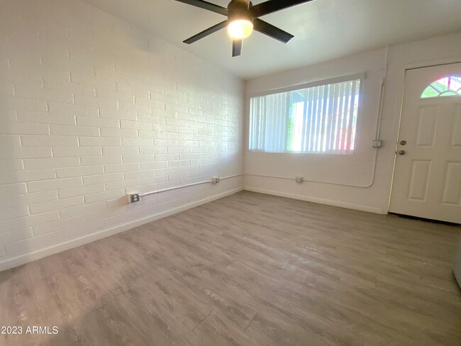 Building Photo - 1620 Apache Blvd