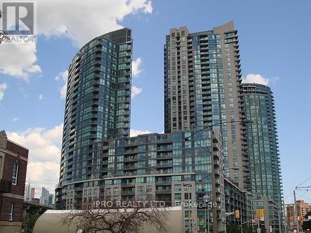 Primary Photo - 219-219 Fort York Blvd