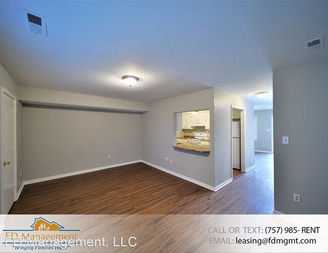 Building Photo - 3 br, 1.5 bath House - 913 26th St.