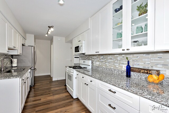 Foto del edificio - 12 Wildwood Ct