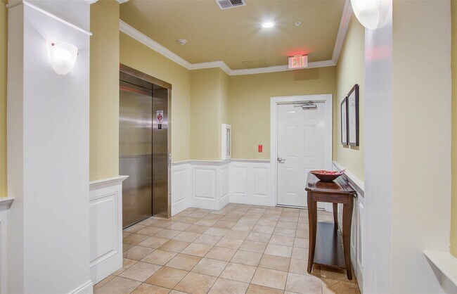 Building Photo - 2244 Ashley Crossing Drive Apt #413, Charl...