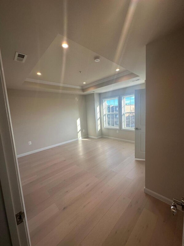 Building Photo - 2433 Elvans Rd SE