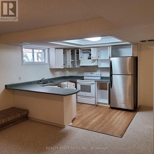 Photo du bâtiment - 41 Lawnview Dr