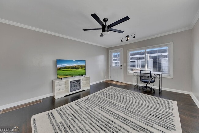 Building Photo - 1040 Herndon St NW