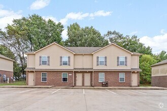 Building Photo - 622 Appleton Dr