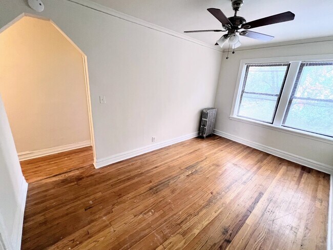Foto del edificio - 3205 W Cortland St