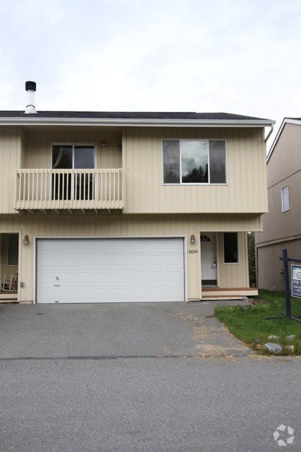 Building Photo - 13654 Fire Creek Trail Dr