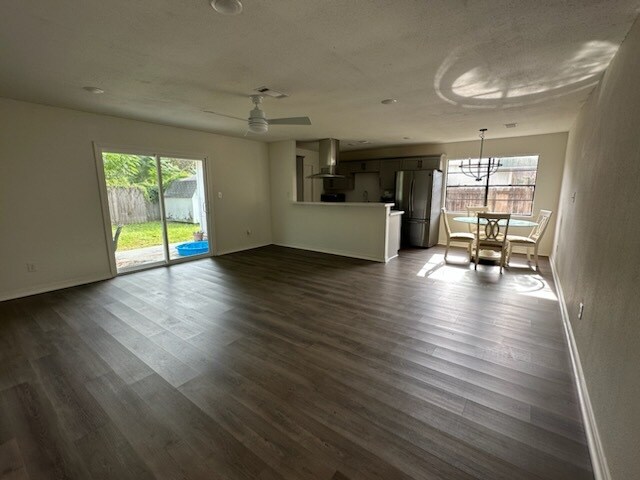 Foto del edificio - 4232 Bonway Dr