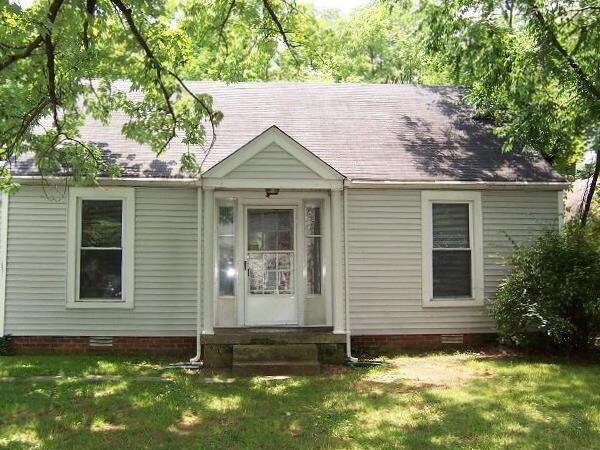Primary Photo - 205 Chamberlain Dr