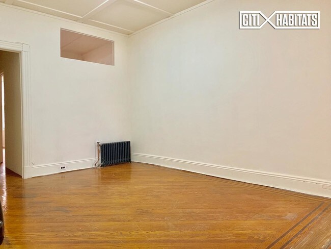 Building Photo - 153 St Nicholas Ave