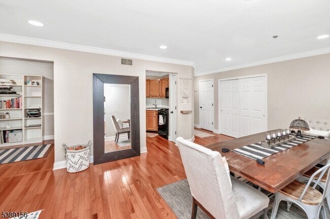 Foto del edificio - 52 Brookside Ln