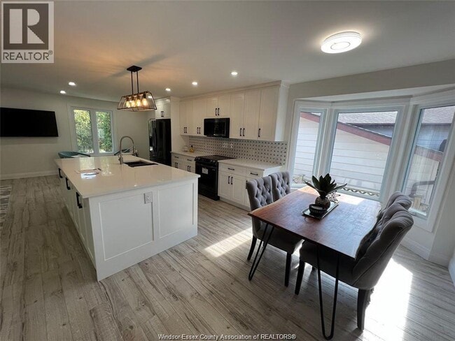 Building Photo - 511 Gauthier Dr