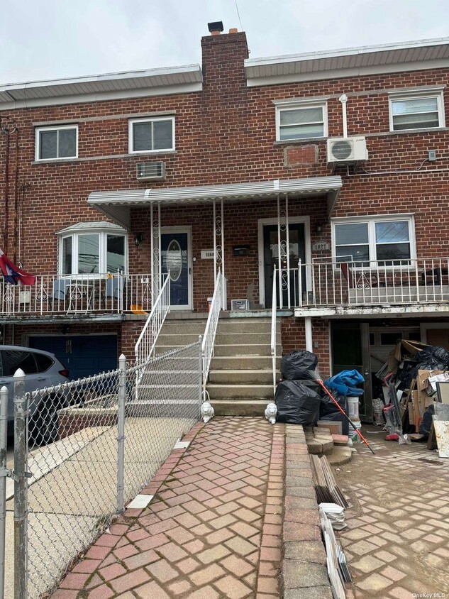 Foto principal - 1027 Vincent Ave