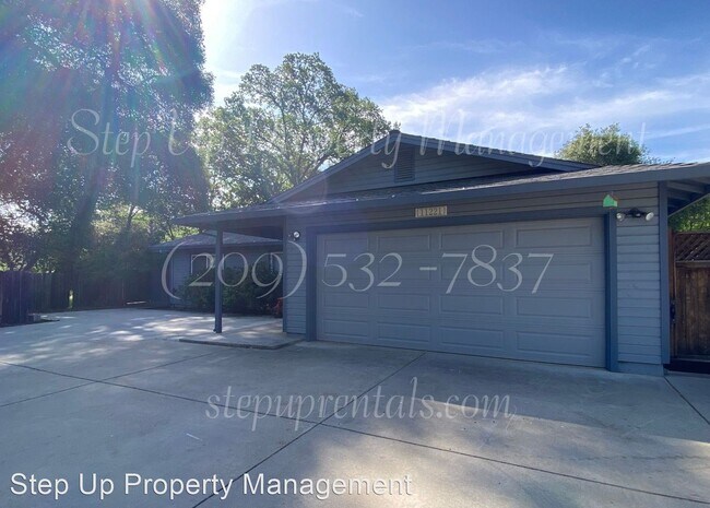 Building Photo - 3 br, 2 bath House - 11221 Racetrack