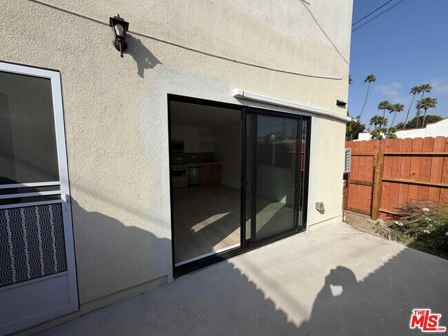 Building Photo - 2106 Pisani Pl