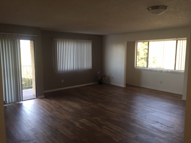 Building Photo - 1627 N Fair Oaks Ave