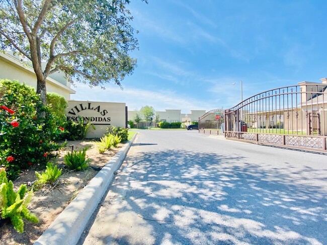 Villas Escondidas gated subdivision - 2219 Taxco Ct