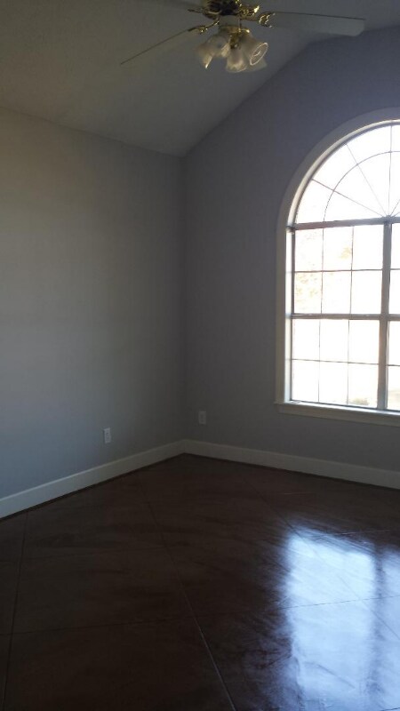 Building Photo - 187 Apple Blossom Dr