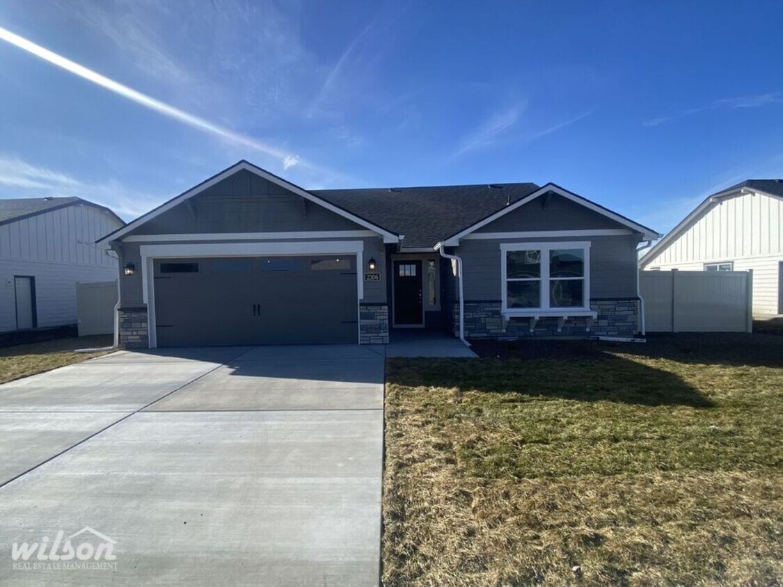 2306 S 57th Ave, Yakima, WA 98908 House Rental in Yakima, WA