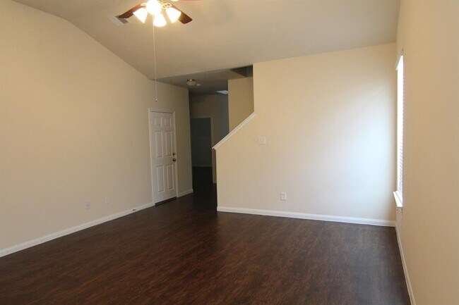 Building Photo - 12447 Dona Lane