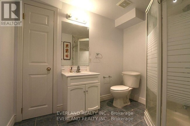 Building Photo - 4 Hepatica St