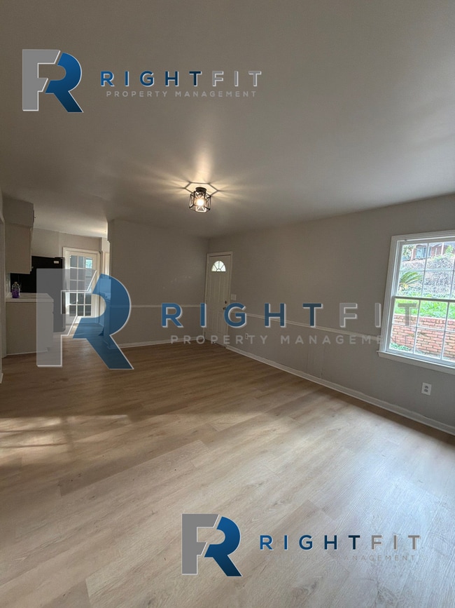 Foto del edificio - Cozy Columbus Home