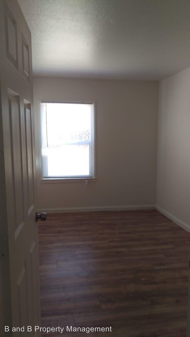 Foto del edificio - 1204 South Ave